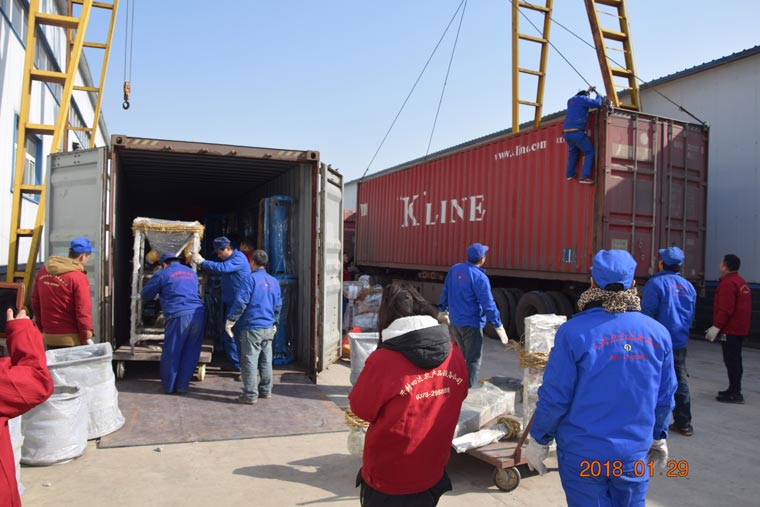 On January 29, 2018, the cassava flour processing machine container will be shipped.